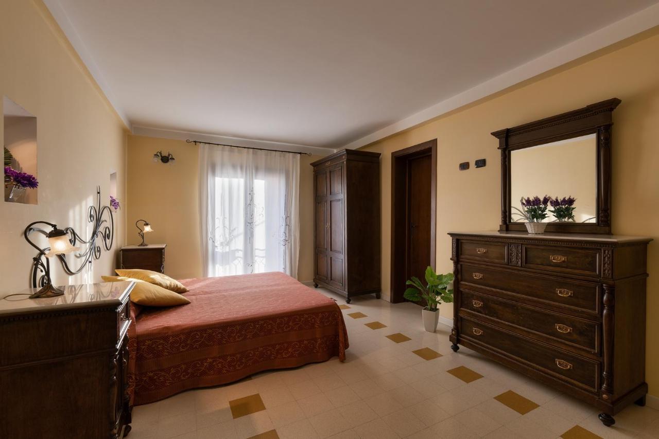 Casa Manzella Bed & Breakfast Terrasini Exterior photo