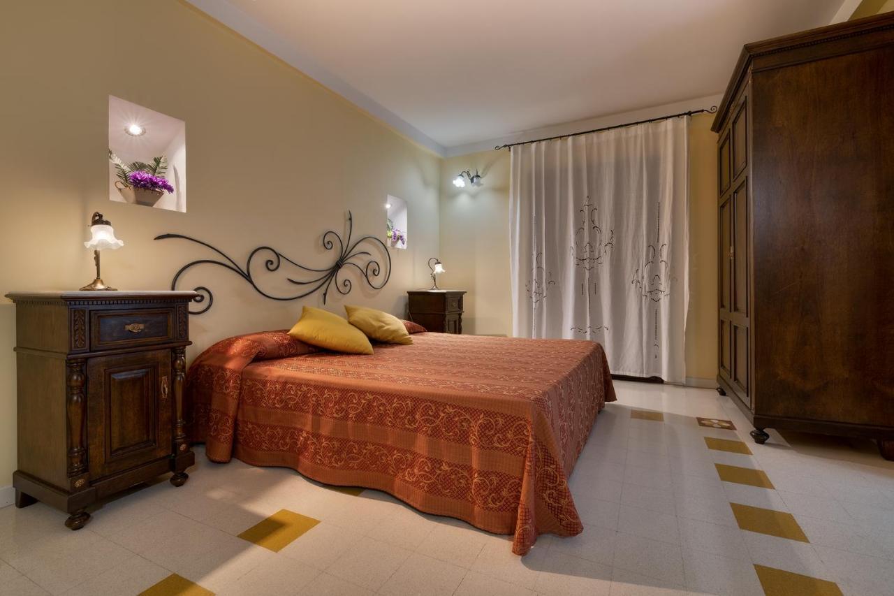 Casa Manzella Bed & Breakfast Terrasini Exterior photo