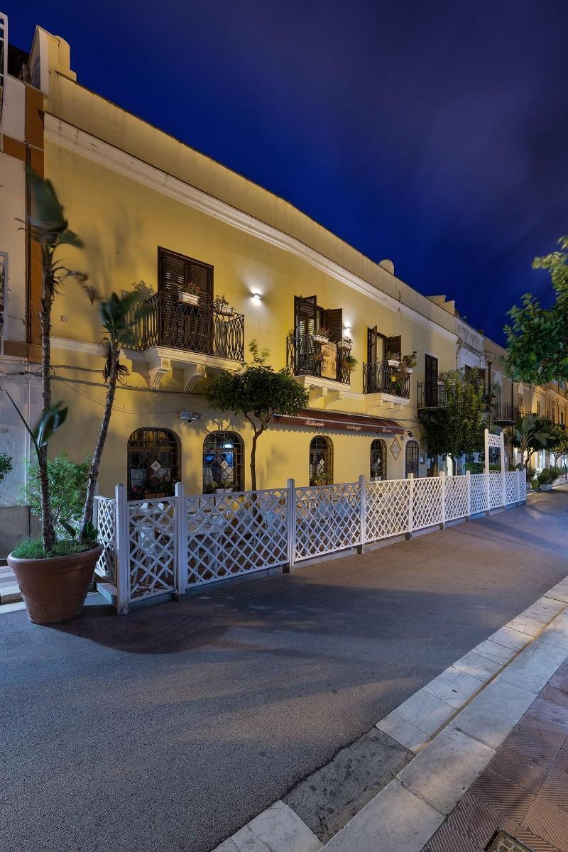 Casa Manzella Bed & Breakfast Terrasini Exterior photo