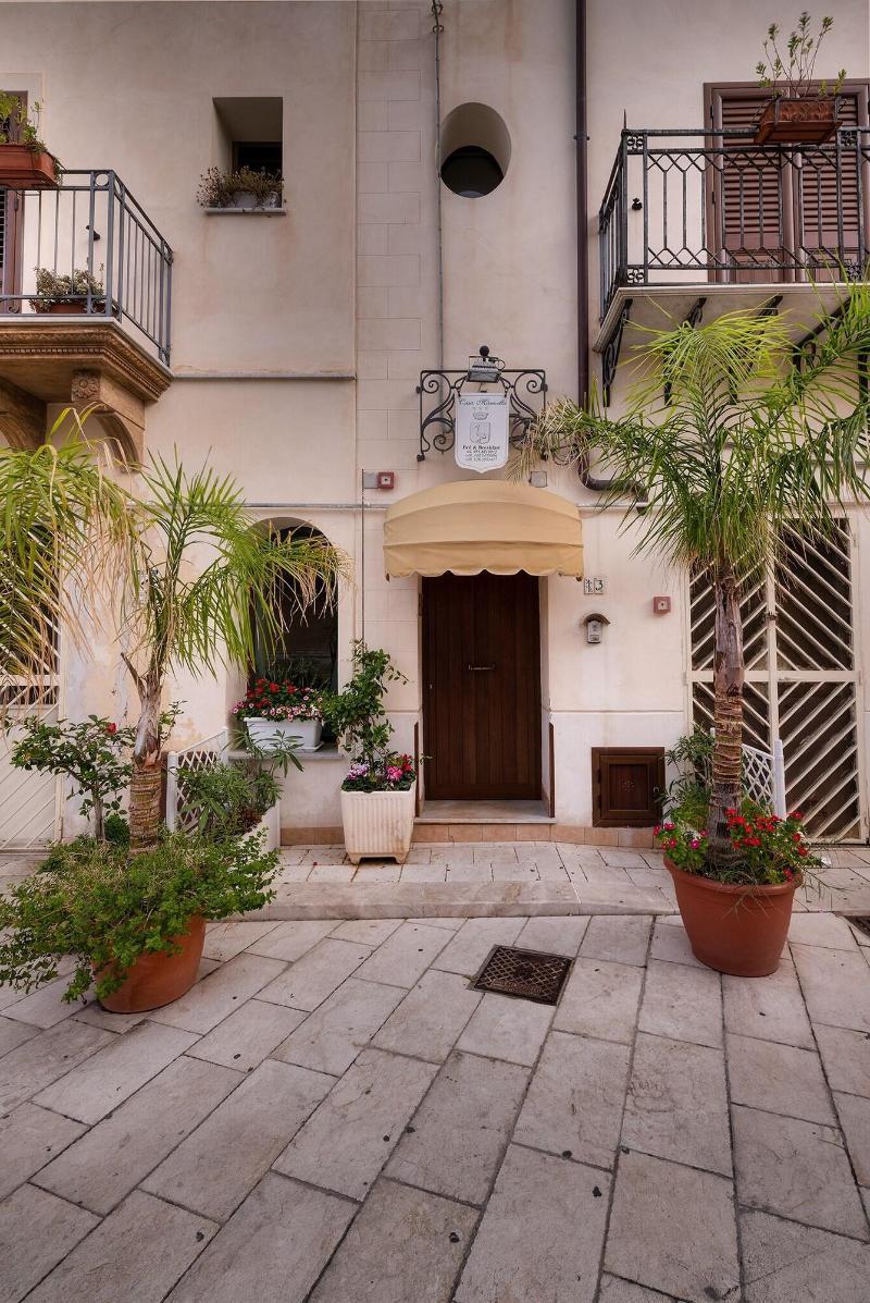 Casa Manzella Bed & Breakfast Terrasini Exterior photo